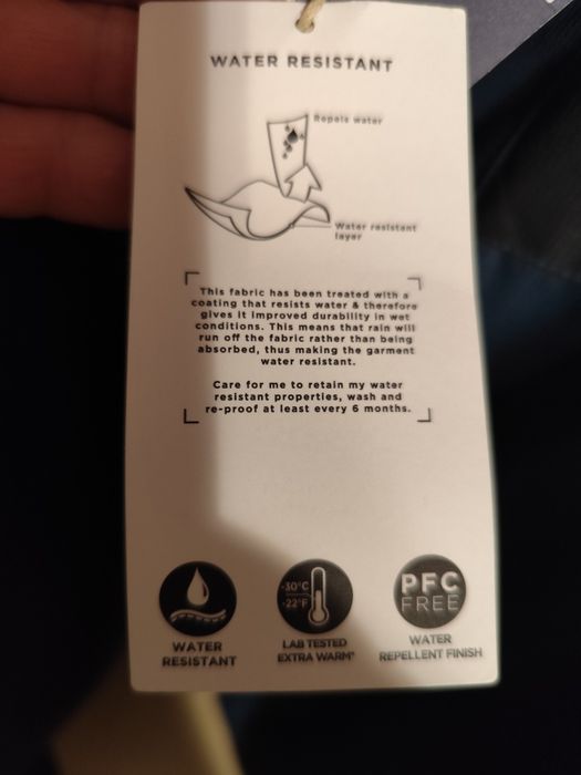 Geaca de iarna de la Mountain Warehouse