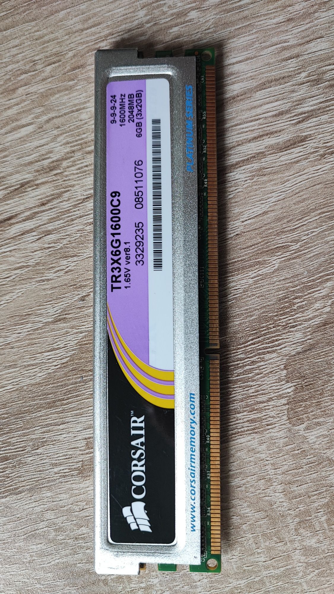 DDR3 - 2Gb - 1600Mhz - Corsair XMS3 + Corsair Dominator