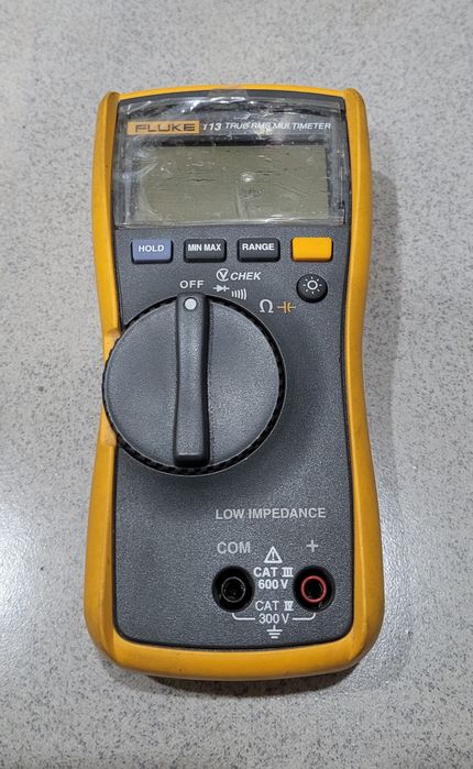 Fluke 113 мультиметр