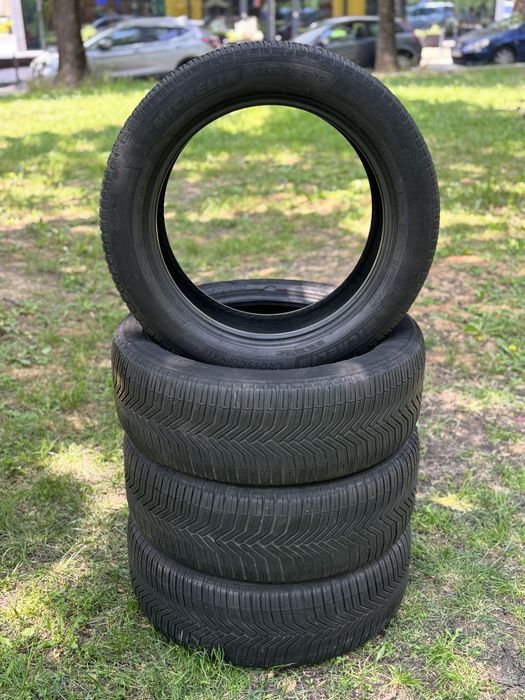 235/55 R19 Всесезонни Michelin Crossclimate SUV