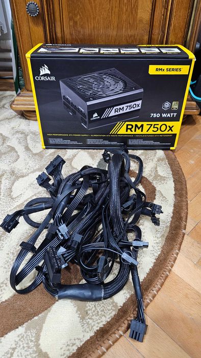 Sursa Corsair RM 750x 750W 80 PLUS Gold
