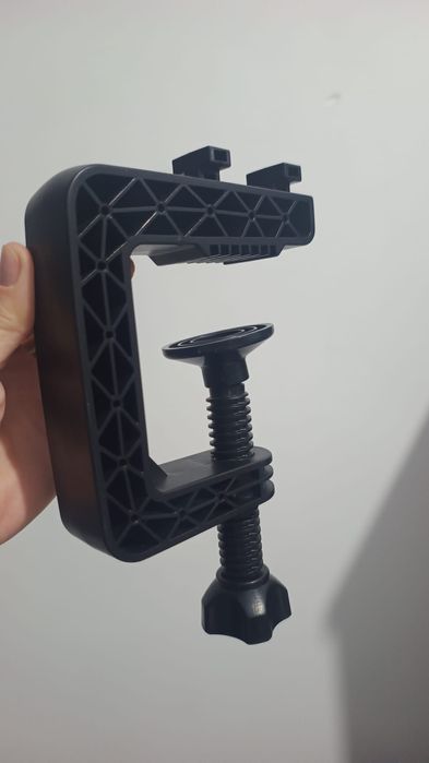 Vând sau schimb volan gaming miria mg7418