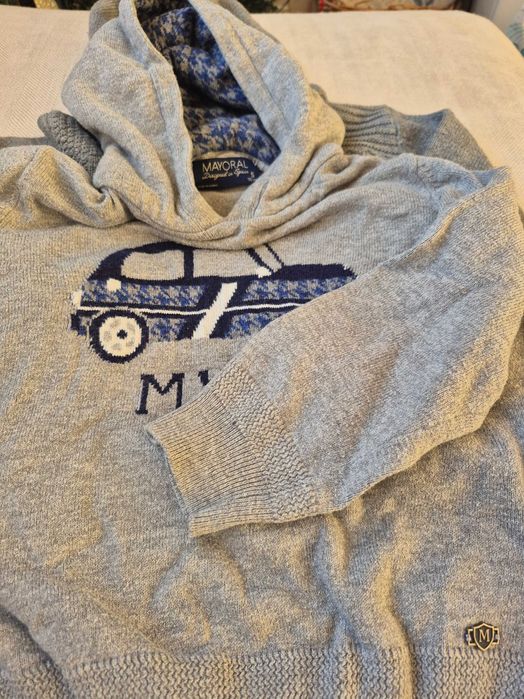 Детски пуловери Mayoral - 2бр, 110см/5г
