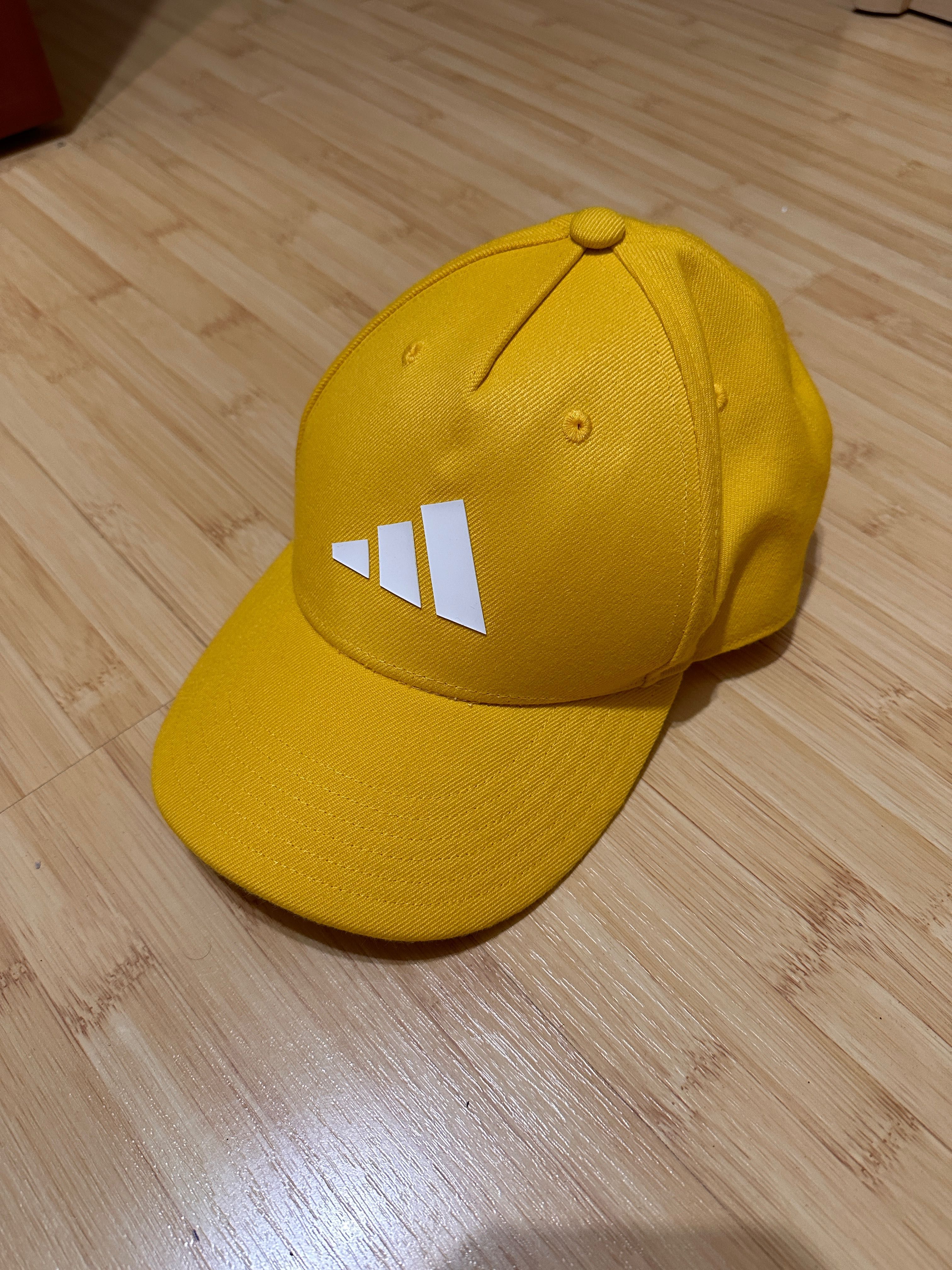 Adidas шапка с козирка