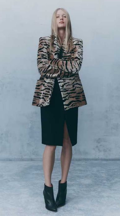 sacou / jacheta Giambattista Valli H&M, S - M, catifea,  unisex,  nou