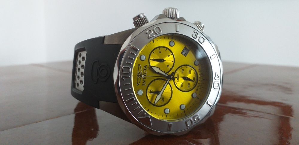 Ceas INVICTA Pro Diver Impecabil sau Schimb cu iPhone 12 pro max