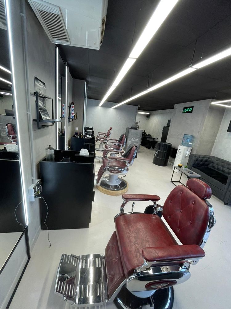 Angajez frizer Barbershop
