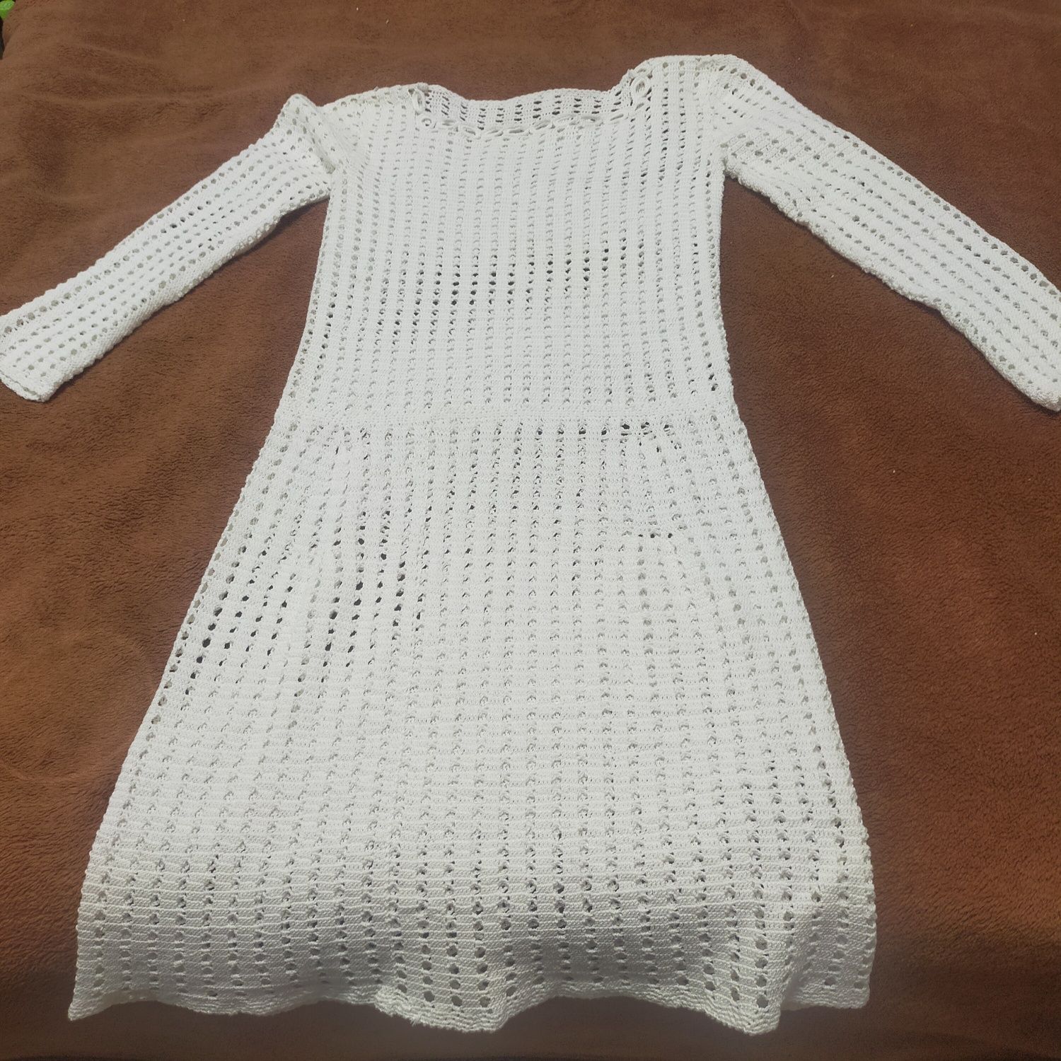 Rochie alba,croșetată manual,din macrame