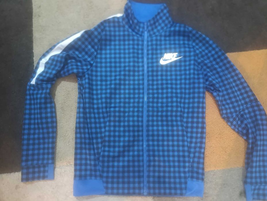 Спортно яке NIKE S