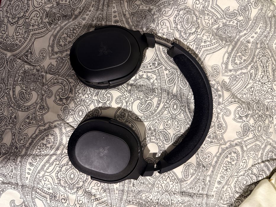 Razer Barracuda X Chroma