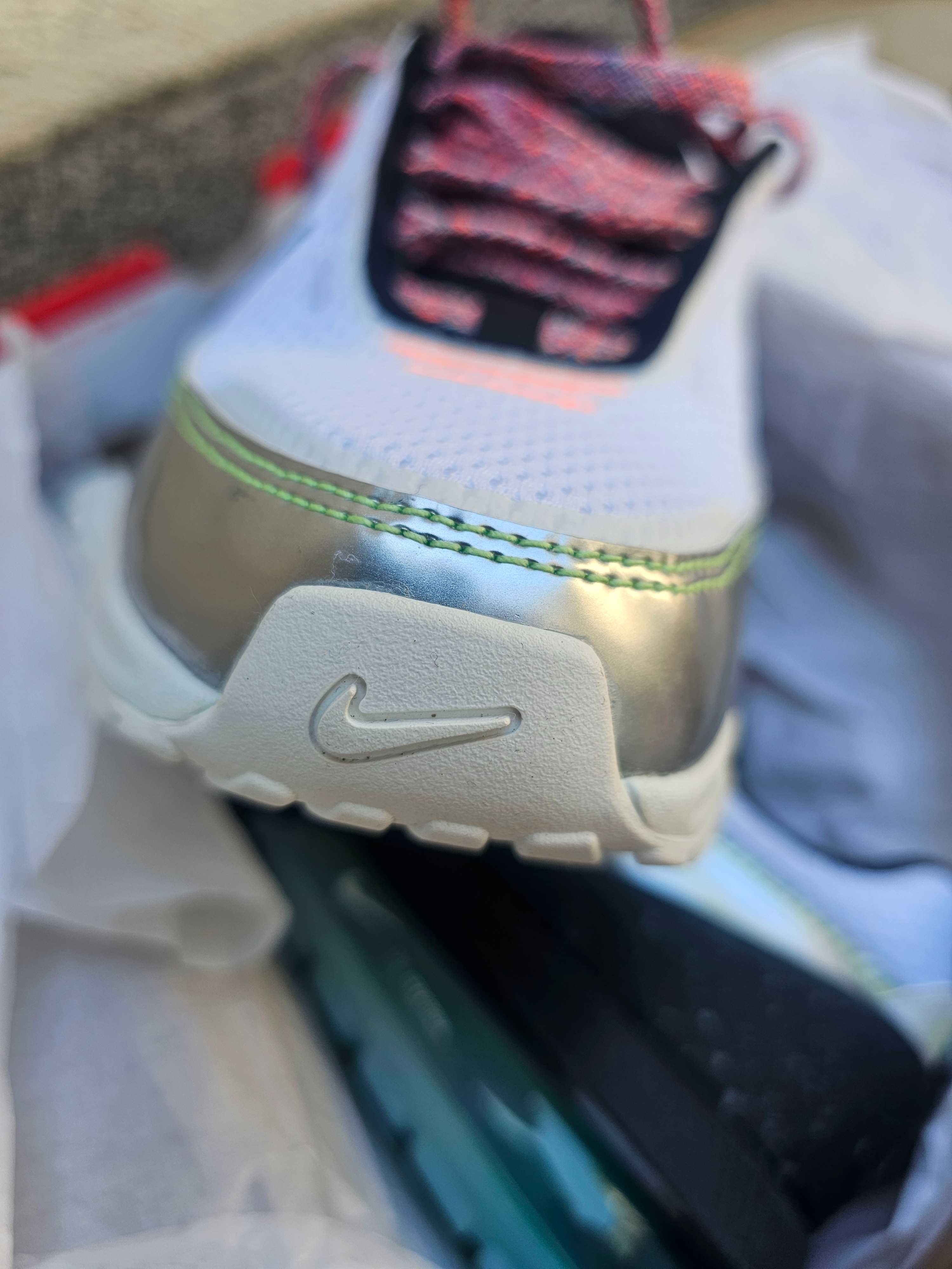 Маратонки NIKE AIR MAX PULSE 40.5