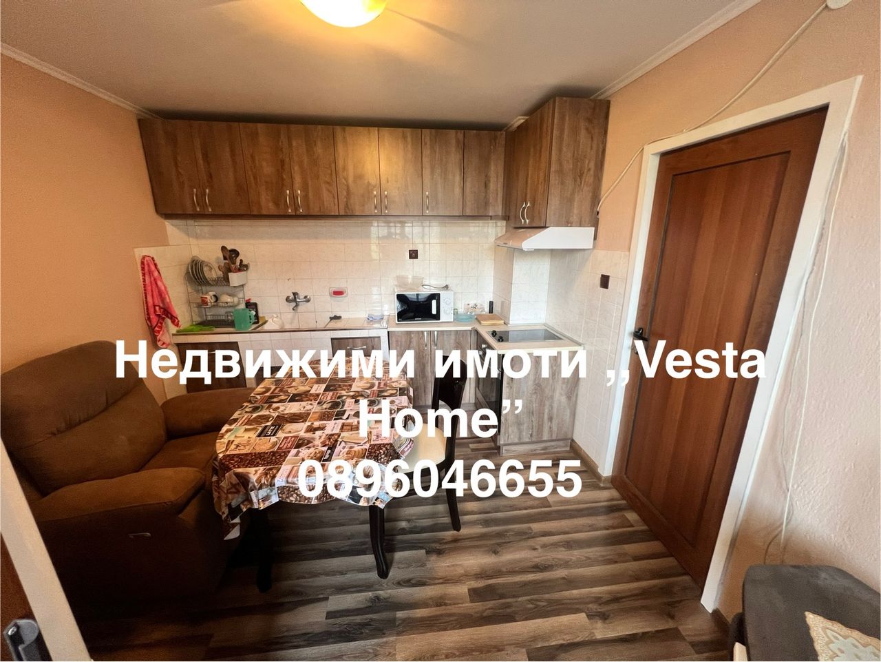 Дава се под наем Двустаен апартамент в Казанлък - 100 кв.м за 255 € - Снимка #3