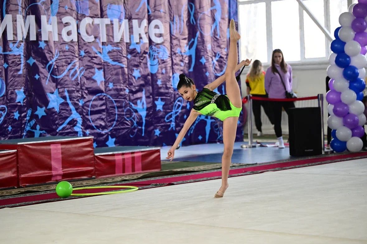 купальники для гимнастики