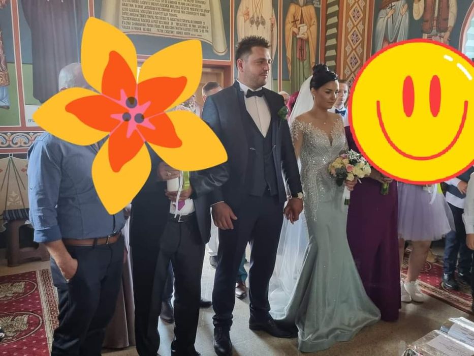 Vand rochie mireasa,costum ginere,costume copii