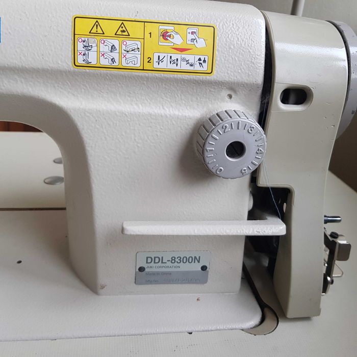 Masina de Cusut Juki DDL8300 N - Merge foarte bine