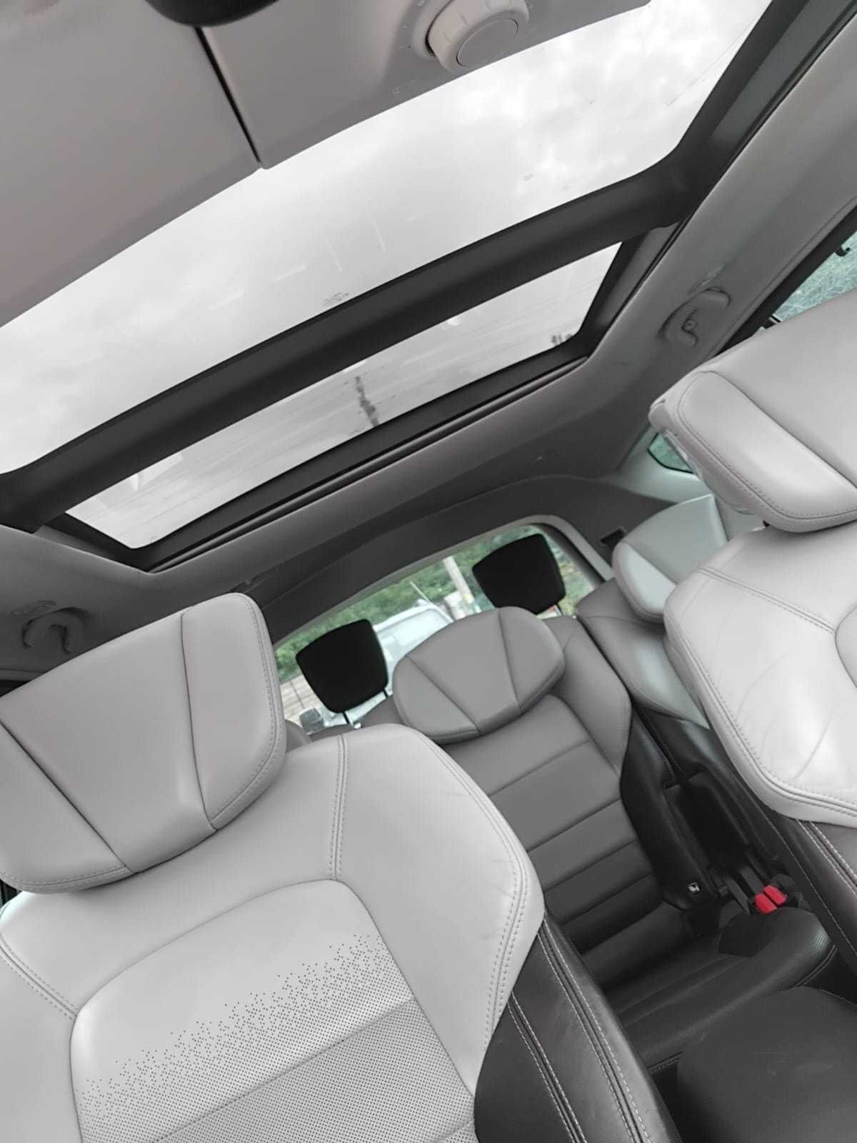 Renault Espace - Initiale Paris, 2015, 7 locuri
