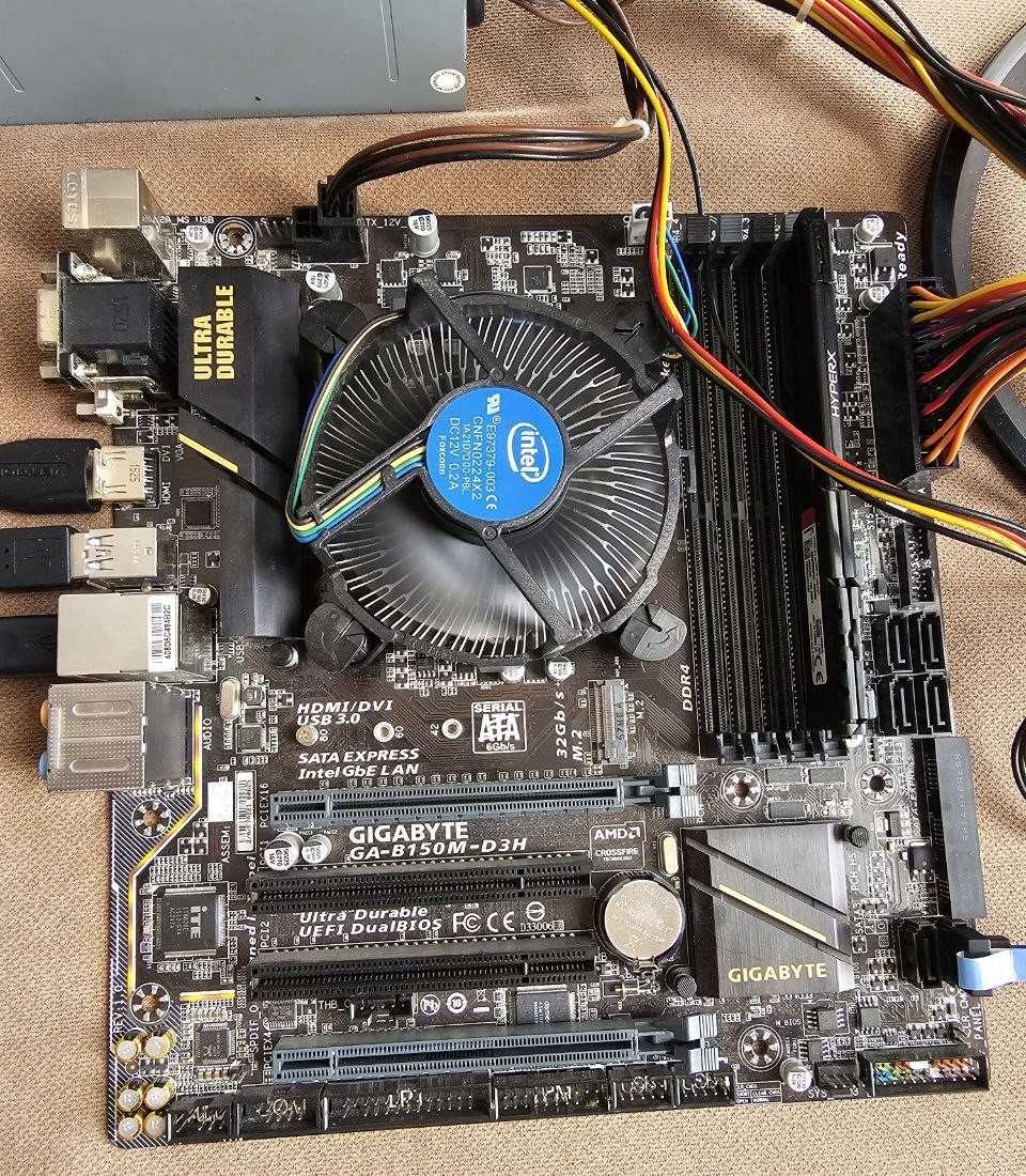 intel i5 6500 3.60 Ghz + Gigabyte GA-B150M-D3H + 8GB DDR4 RAM + Cooler