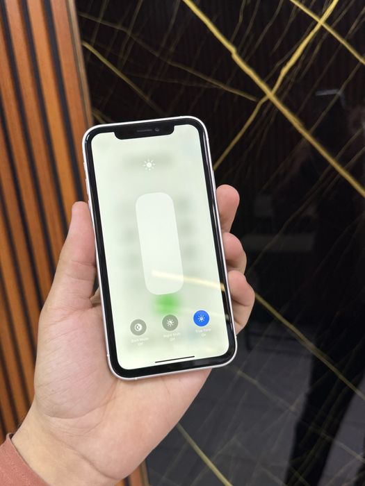 Iphone xr 16 telefon sotiladi ипхоне хр 16 телефон