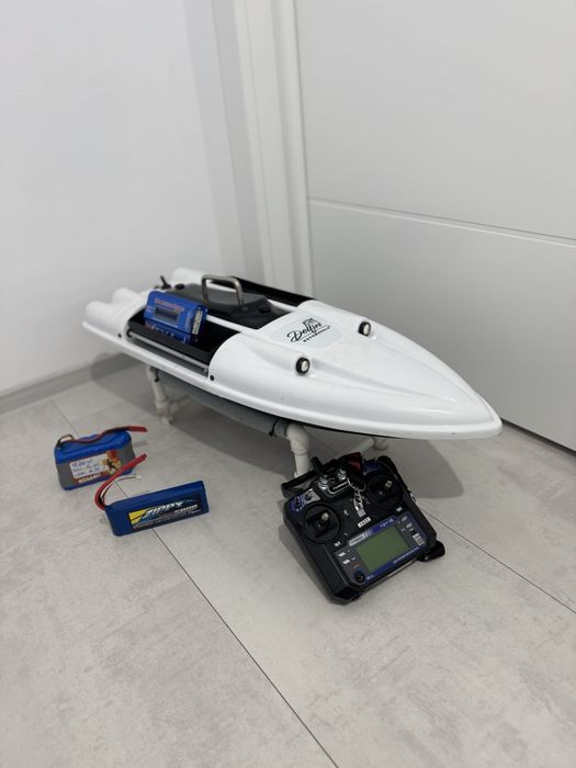 Vand navomodel / barcuta plantat de viteza delfin hydraspeed
