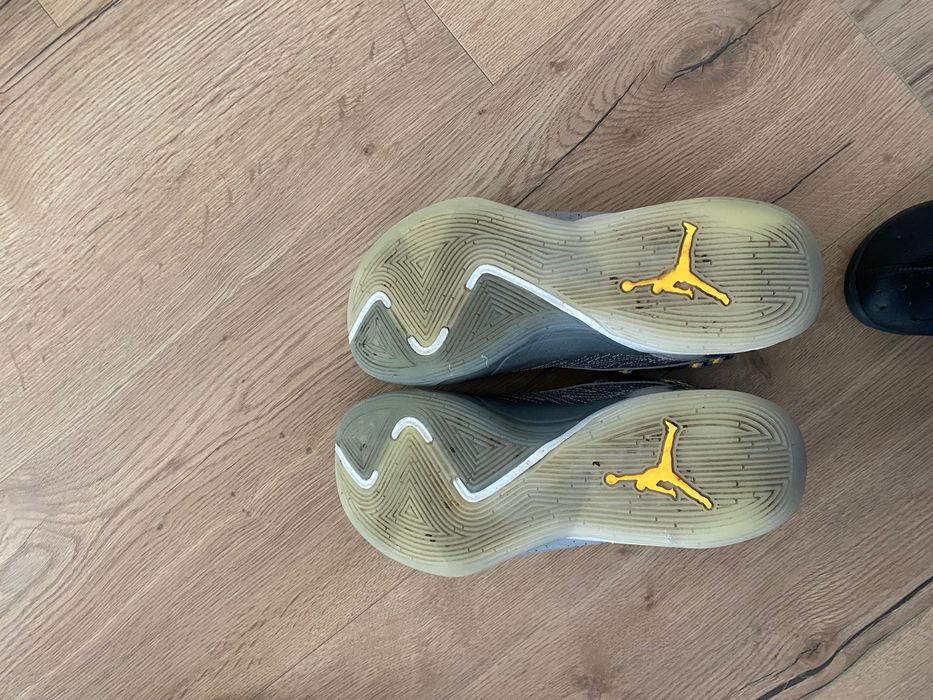 Баскетболни обувки, големина 44,5, Jordan, много добро състояние