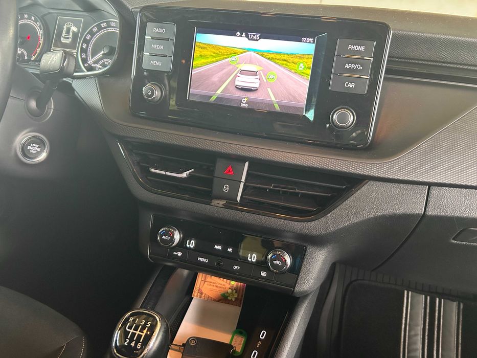 Skoda Kamiq  2021 .1,6  116 cp Diesel
