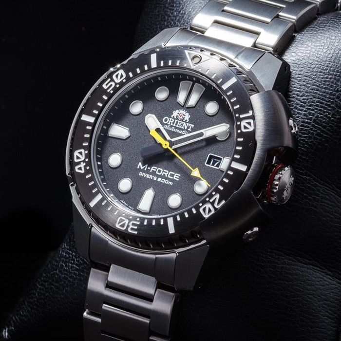 Срочно продам часы orient m-force
