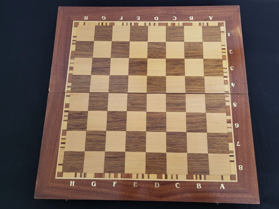 #6 Дървен шах От времето на соца,табла