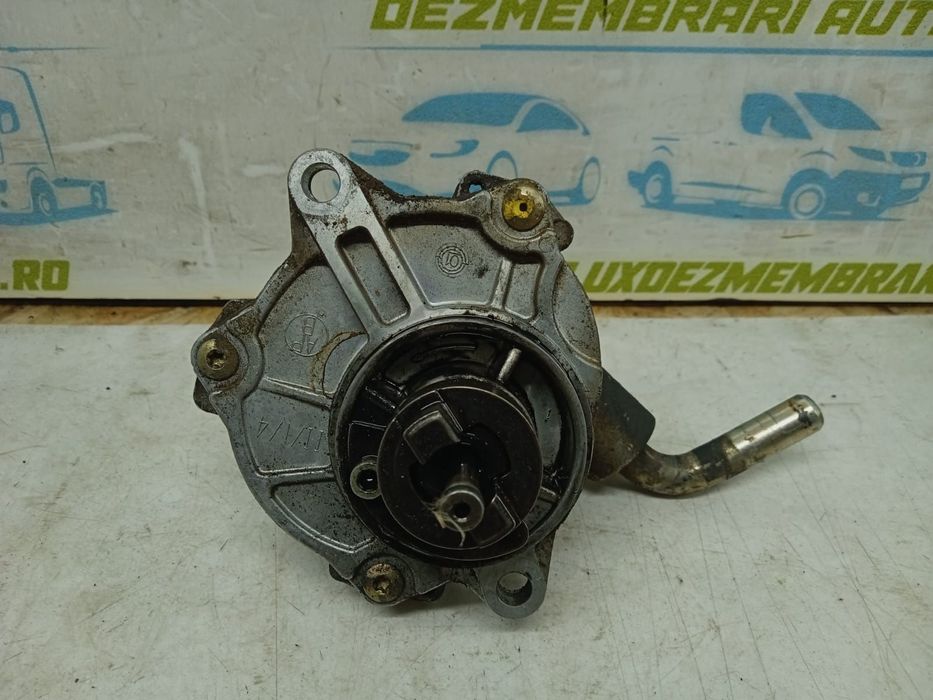 Pompa vacuum 2.2 cdi om611 a6112300065 Mercedes-Benz C-Class W203 [20