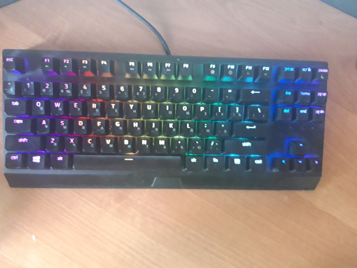 Механическая клавиатура Razer blackwidow v3