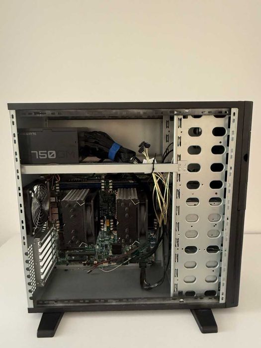 Server Intel S2600CW, 2 x Xeon E5-2680v3 12 core 2.5 Ghz, 96 GB RAM