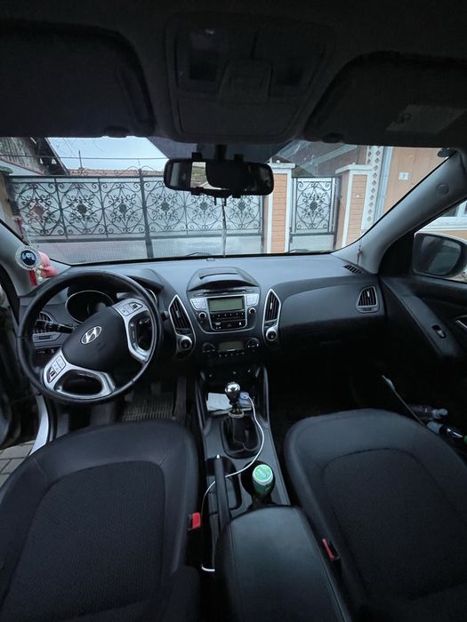 Hyundai Ix35~An 2010~4x4~2.0 Diesel 140 cai