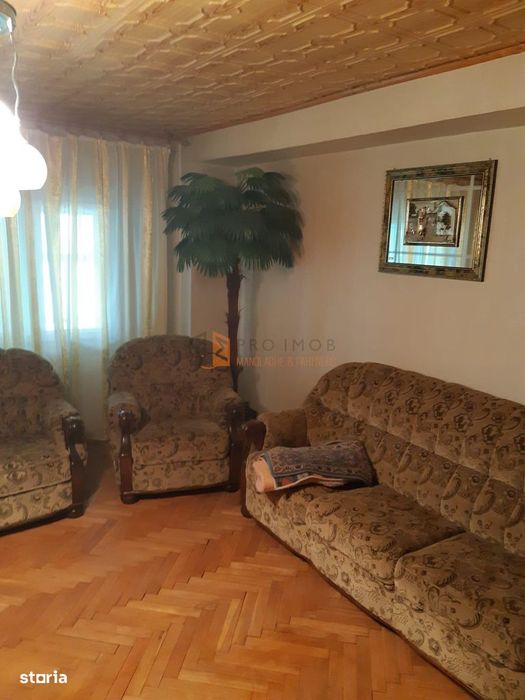 Exclusivitate!!! Apartament 4 camere cf 1 decomandat zona 1 Decembrie