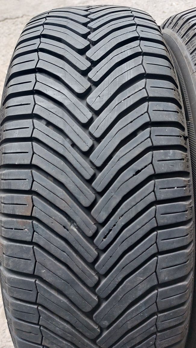 Всесезонни гуми 195/65/15 Michelin CrossClimate 2 броя