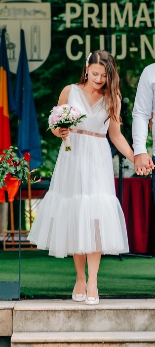 Vand rochie de mireasa / cununie civila marime S/34