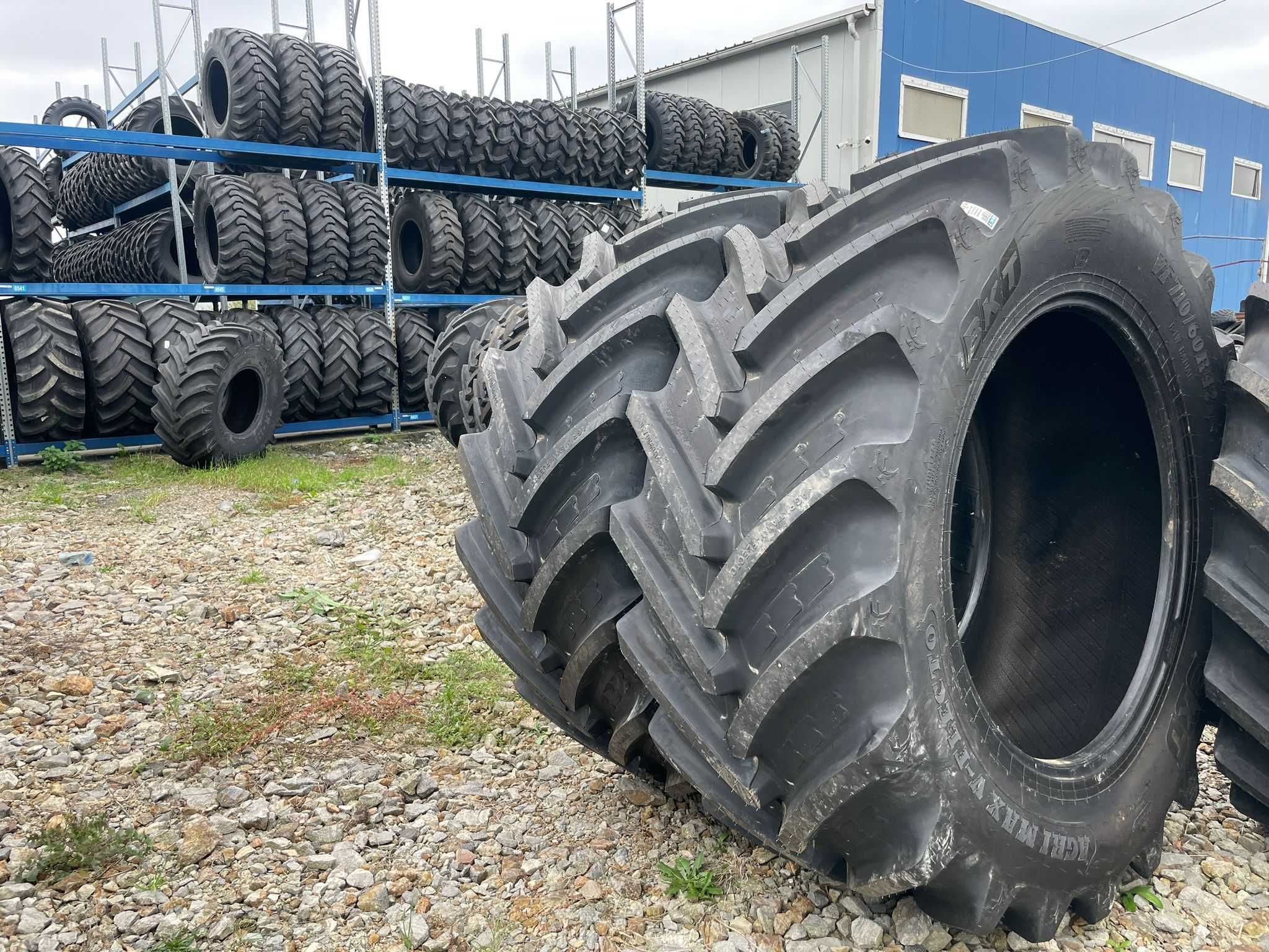 OCAZIE 710/60r42  anvelopa radiala pt tractor 6145R john deere