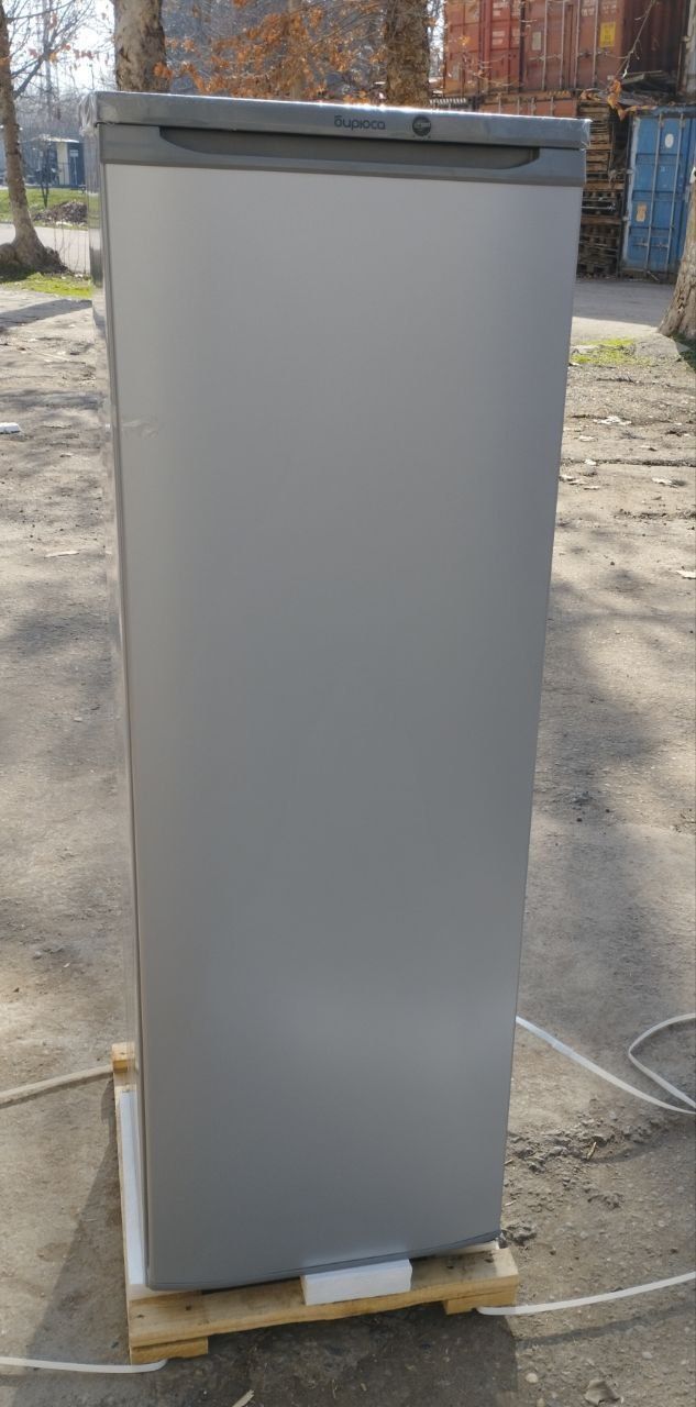 Супер Акция! Холодильник, Holodilnik Birusa Россия (145 см, 220 литр)