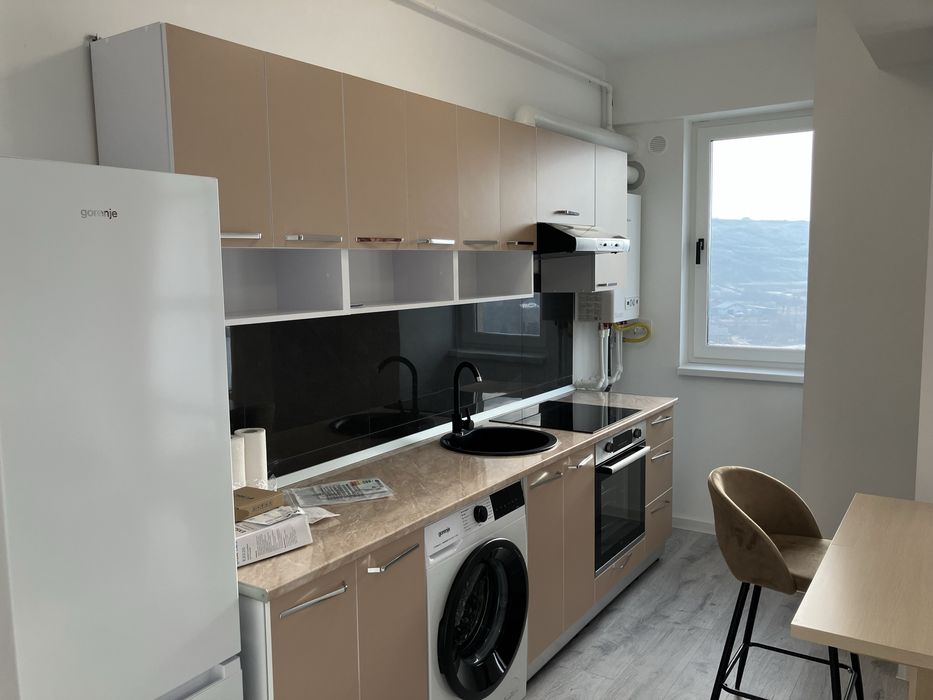 Cartier Visoianu inchiriez apartament 2 camere + loc parcare inclus