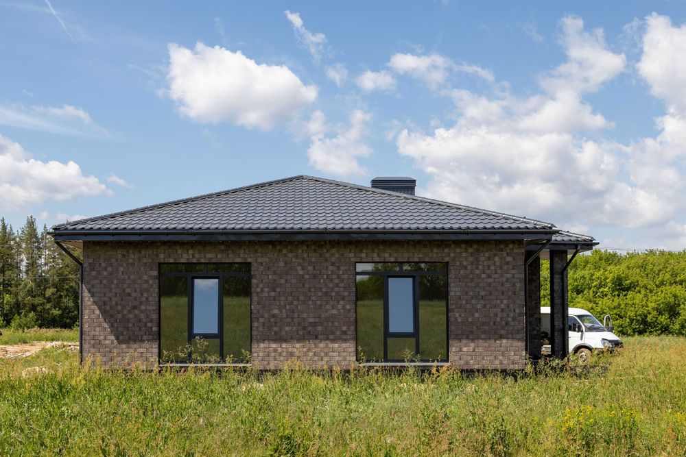 Бесплатным хранение кирпича