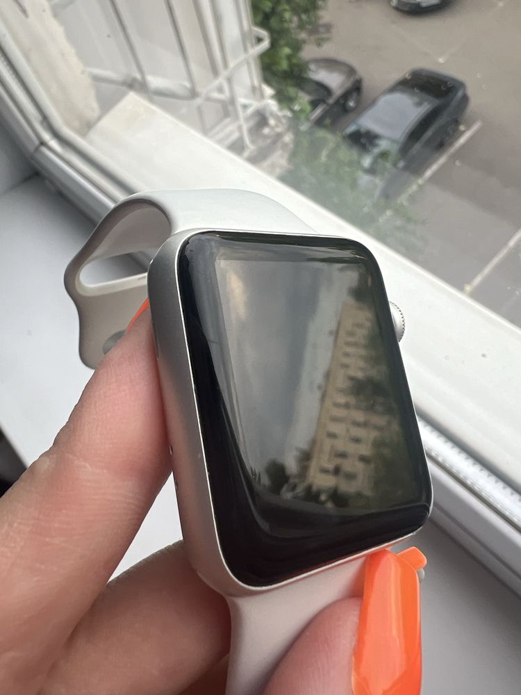 Продам Apple watch 3 42 mm