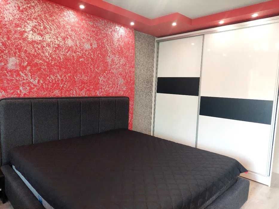 Дава се под наем Четиристаен апартамент в София, Люлин 3 - 88 кв.м за 716 € - Снимка #2