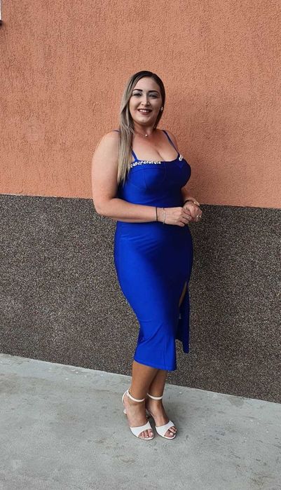 Vand rochii evenimente