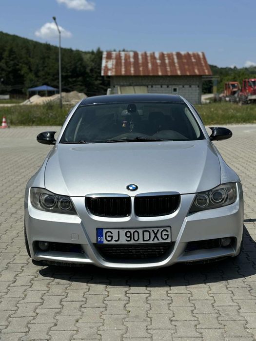 Vand sau schimb bmw e90 masina de pasionati auto