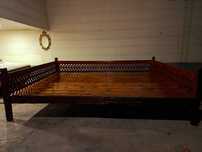 Tapchan kravat kottadi 3 .70 ga 2 .70