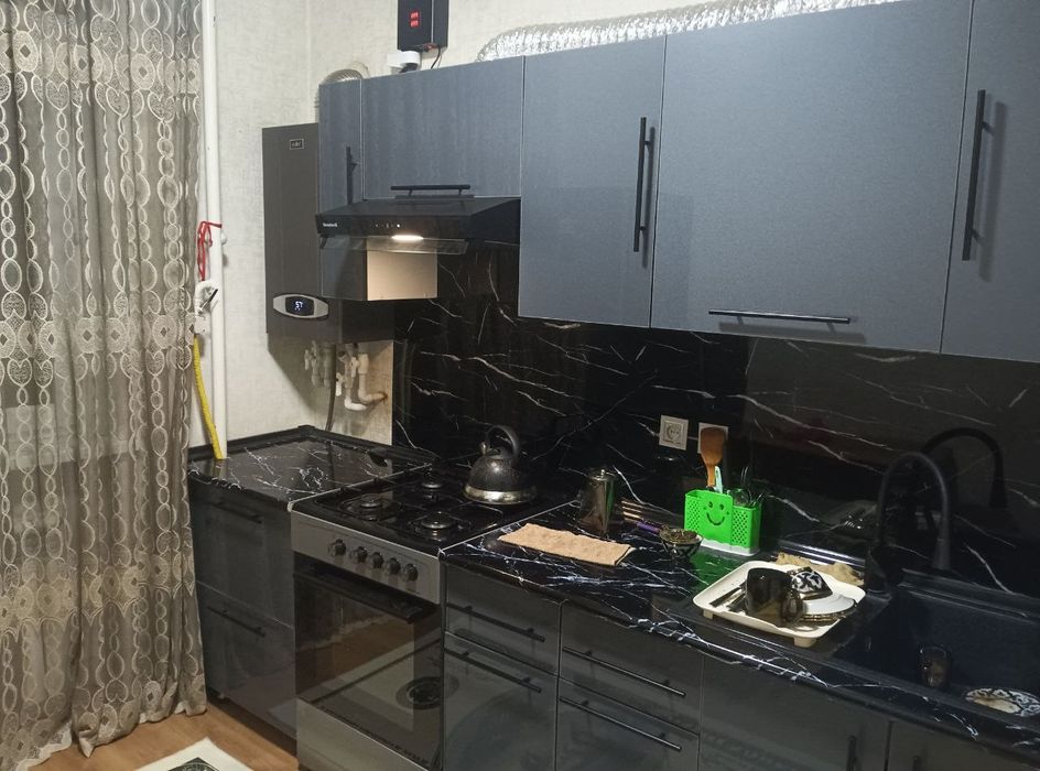 Срочно продаю 3х ком квартира полностью мебелирована