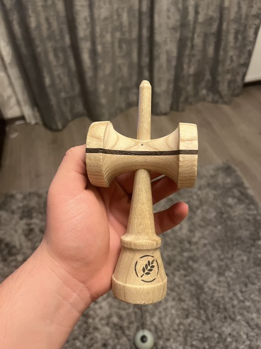 Kendama cereal grip cloud +