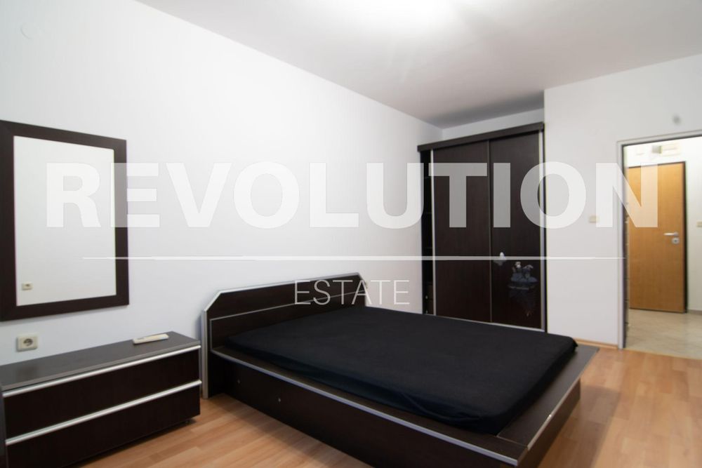 ЕКСКЛУЗИВНО! Двустаен апартамент в кв. Каменица 2