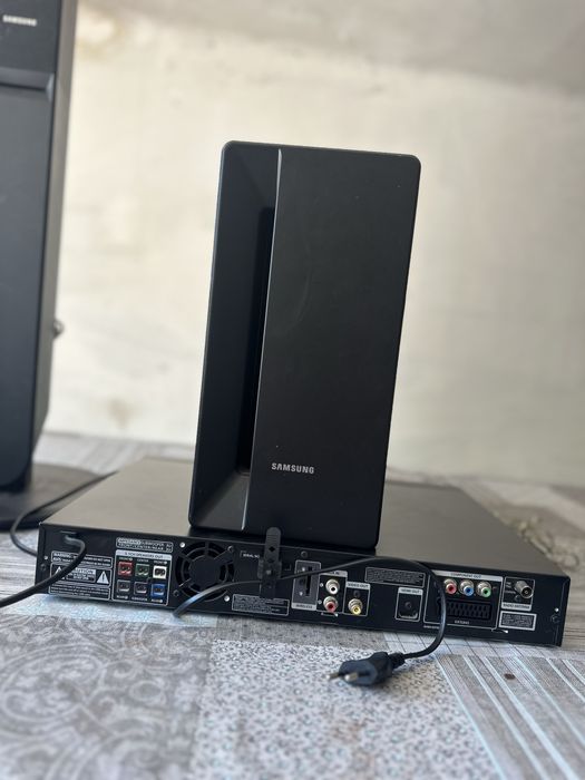 Samsung Home Cinema HT-THX22 – Sistem audio 5.1 cu DVD