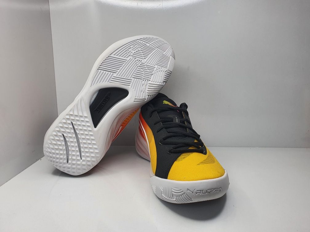 Кецове Puma All-Pro Nitro Showtime

Чисто нови с кутия.

Размер 41 сте