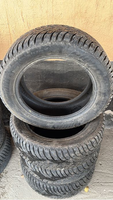 Зимние шины r16 Triangle в хорошем состояний