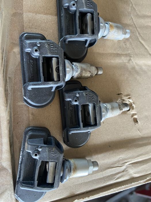 Датчици за налягане на гуми 433MHz/BMW,Nissan, и др .